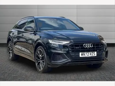 Begagnad Audi Q8