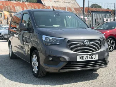 Used Vauxhall Combo S 110 HP (80 kW) 2021 Grey MPV