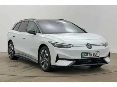Used VW ID.7 Pro 210 kW (286 HP) 2025 White Estate