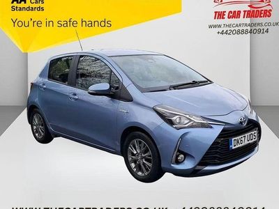 Blue Used 2017 Toyota Yaris Hybrid Hatchback | £10,388 (Fair price)