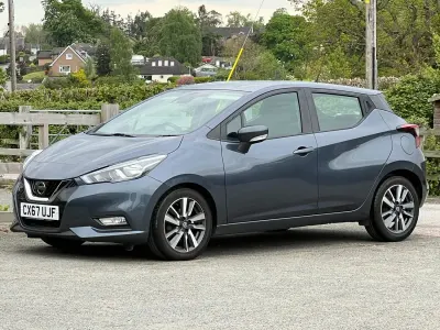 Usado Nissan Micra Acenta 90 HP (66 kW) 2017 Cinzento Citadino