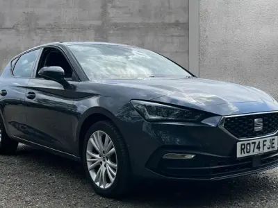 Used Seat Leon SE Dynamic 115 HP (84 kW) 2024 Magnetic tech grey