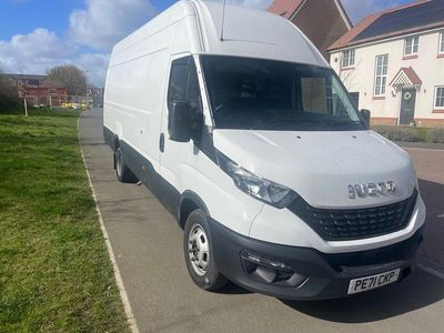 Begagnad Iveco Daily 180 HK (132 kW) 2021 Vit Cab