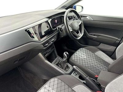 Used VW Polo R-line 94 HP (69 kW) 2023 Blue Hatchback