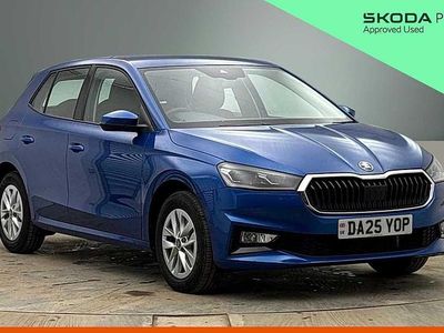 Used Skoda Fabia SE 85 HP (62 kW) 2025 Race blue metallic Hatchback