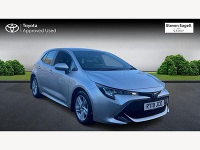 Silver Used 2019 Toyota Corolla Hatchback | £13,315 (Expensive)