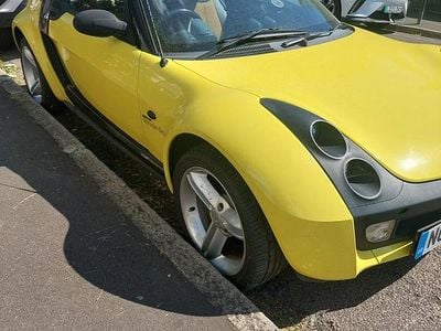 Yellow Used 2004 Smart Roadster Cabriolet | £4,950