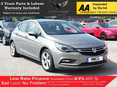 Used Vauxhall Astra SRi 100 HP (73 kW) 2017 Grey Hatchback