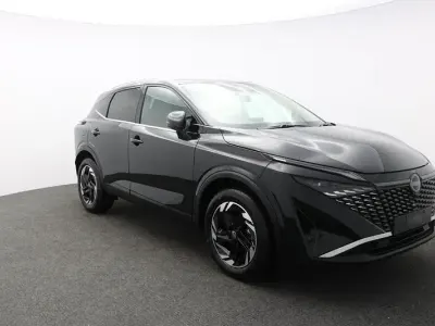 Nowe Nissan Qashqai N-Connecta 140 KM (102 kW) 2025 Czarny SUV