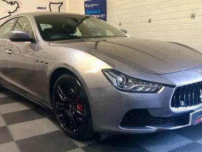Used Maserati Ghibli 330 HP (242 kW) 2015 Grey Sedan