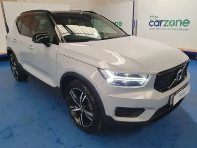 Used Volvo XC40 R-Design 163 HP (119 kW) 2022 Silver SUV