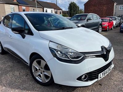 White Used 2014 Renault Clio IV Dynamique Hatchback | £3,595 (Fair price)