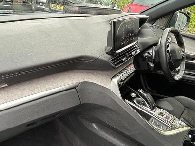 Używany Peugeot 5008 Premium 179 KM (131 kW) 2021 Niebieski SUV