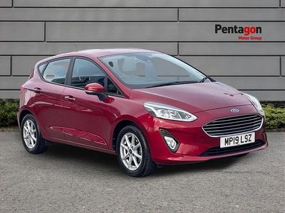 Used Ford Fiesta Zetec 99 HP (72 kW) 2019 Red Hatchback