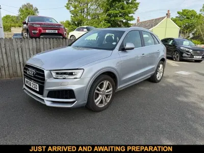 Używany Audi Q3 S-Line 150 KM (110 kW) 2018 Srebrny SUV