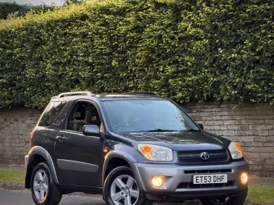 Used Toyota RAV4 2004 Grey SUV