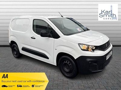 White Used 2020 Peugeot Partner MPV | £8,499 (Fair price)
