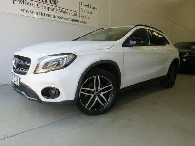 Used Mercedes GLA180 Urban 122 HP (89 kW) 2018 White SUV