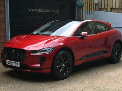 Używany Jaguar I-Pace 294 kW (400 KM) 2019 Czerwony SUV