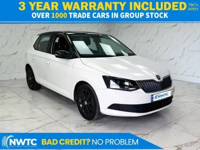 Used Skoda Fabia Colour Edition 90 HP (66 kW) 2016 White Hatchback