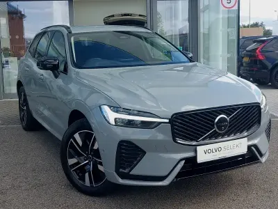 Used Volvo XC60 Plus 250 HP (183 kW) 2025 Grey SUV