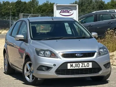 Used Ford Focus Zetec 99 HP (72 kW) 2010 Silver Hatchback