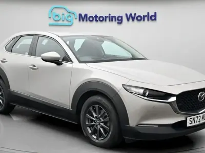 Używany Mazda CX-30 186 KM (136 kW) 2022 Srebrny SUV