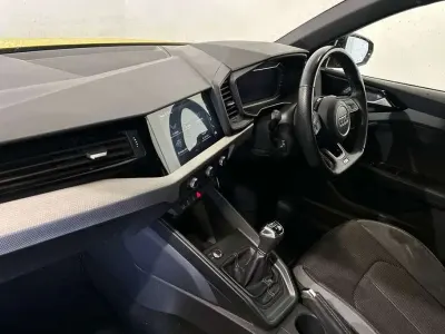 Used Audi A1 Black Edition 108 HP (79 kW) 2022 Yellow SUV