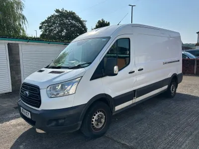 Used Ford Transit 125 HP (91 kW) 2014 White Van