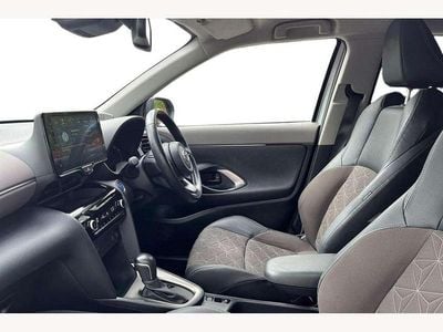 Used Toyota Yaris Cross 116 HP (85 kW) 2022 Silver SUV