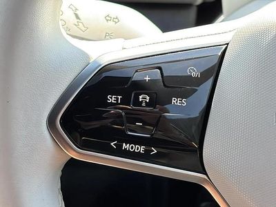 Used VW ID.3 Pro 150 kW (204 HP) 2021 White Hatchback