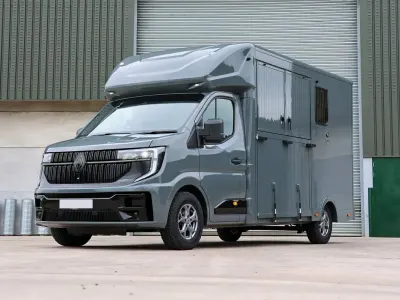 Nuevo Renault Master 2025 Gris Monovolumen