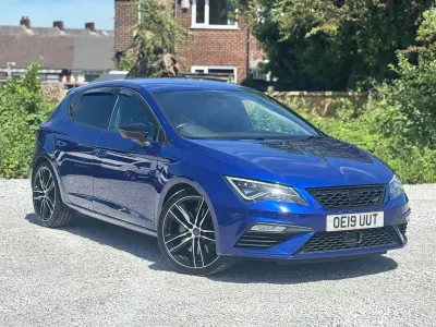 Used Seat Leon CUPRA 290 HP (213 kW) 2019 Blue Hatchback