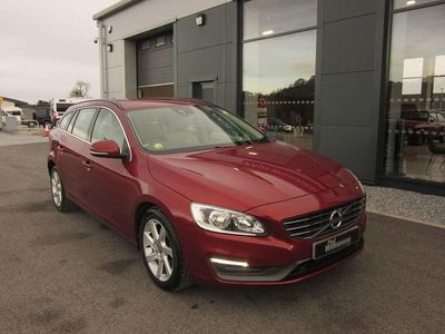 Used Volvo V60 SE 136 HP (100 kW) 2014 Red Estate