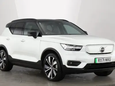 Usado Volvo XC40 Plus 300 kW (408 HP) 2021 Branco SUV