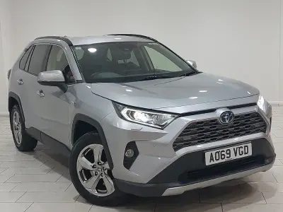Used Toyota RAV4 Hybrid 222 HP (163 kW) 2019 Silver SUV