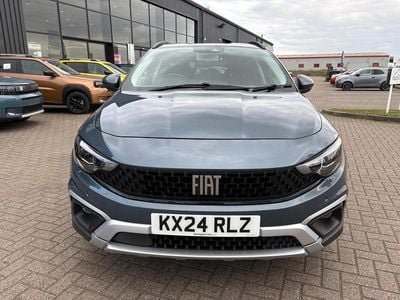 Used Fiat Tipo Cross 128 HP (94 kW) 2024 Blue Hatchback