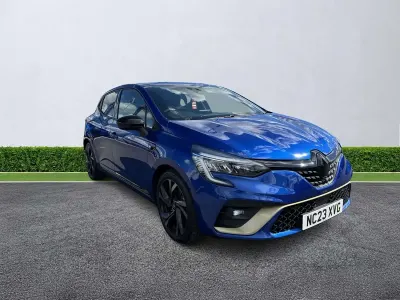 Used Renault Clio Engineered 2023 Blue Hatchback