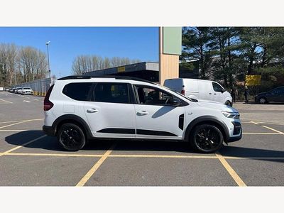 Used Dacia Jogger Extreme 2022 White MPV