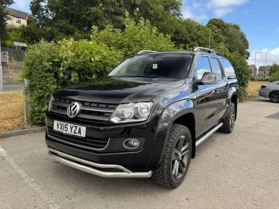 Used VW Amarok Highline 180 HP (132 kW) 2015 Black Pickup
