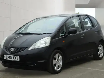 Second-hand Honda Jazz SE 90 CP (66 kW) 2010 Negru Hatchback