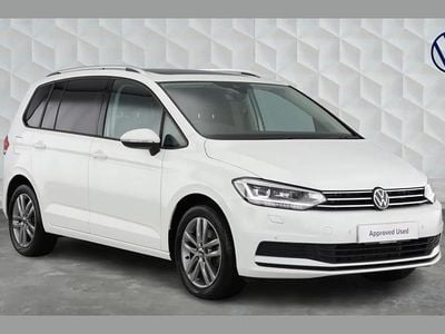 Used VW Touran Match 150 HP (110 kW) 2024 White MPV