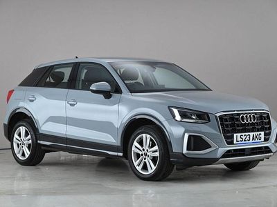 Begagnad Audi Q2 Sport 2023 Grå SUV