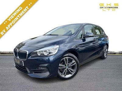 Begagnad BMW 218 Sport Line 2019 Blå Halvkombi