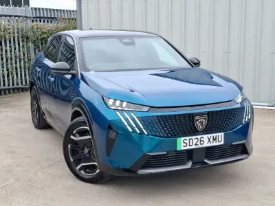 Nuevo Peugeot e-3008 GTi 156 kW (213 CV) 2026 Azul SUV