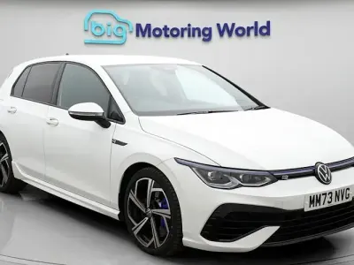 Używany VW Golf VIII R 320 KM (235 kW) 2023 Biały Hatchback