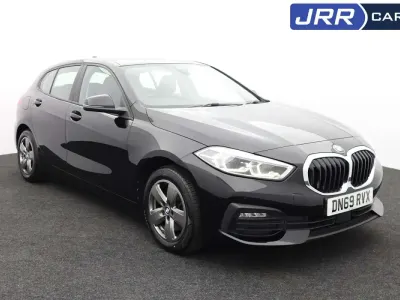 Used BMW 118 Comfort Edition 2019 Black Hatchback
