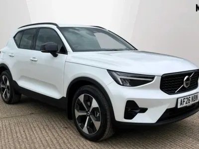 Used Volvo XC40 Plus 161 HP (118 kW) 2026 White SUV