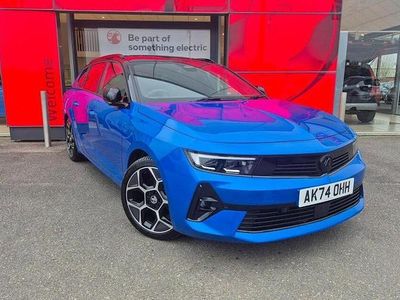 Used Vauxhall Astra Ultimate 131 HP (96 kW) 2024 Blue Estate