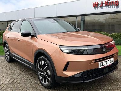 Used Vauxhall Grandland X GSe 136 HP (100 kW) 2024 Brown SUV